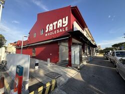 Frankel Estate (D15), Retail #587554231